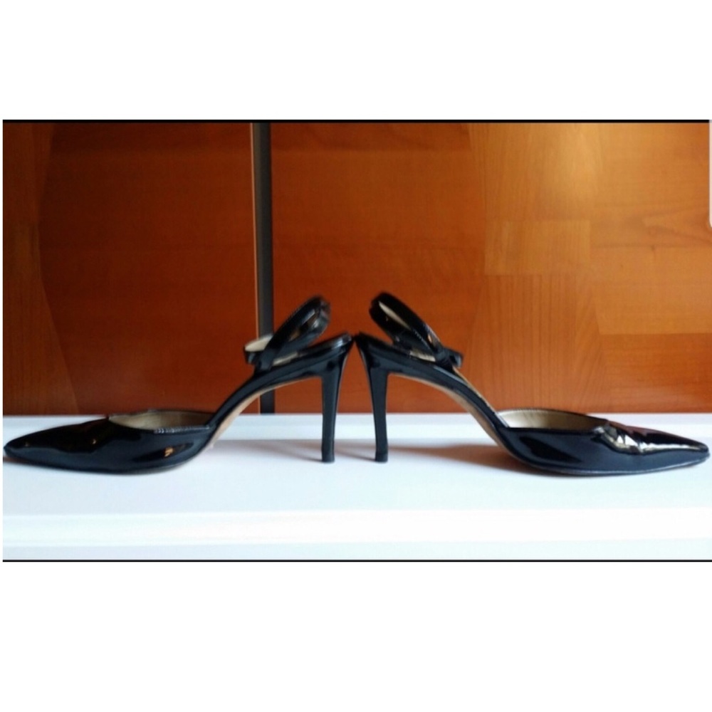 MANOLO BLAHNIK  patent leather double strap pumps - Picture 2 of 8